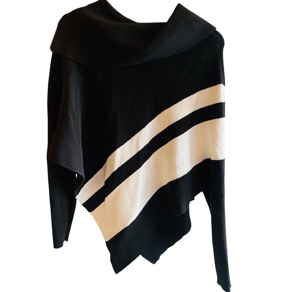 Long-Sleeve Zip-Neck Stripe Poncho | White House Black Market Size XXS - Picture 3 of 6